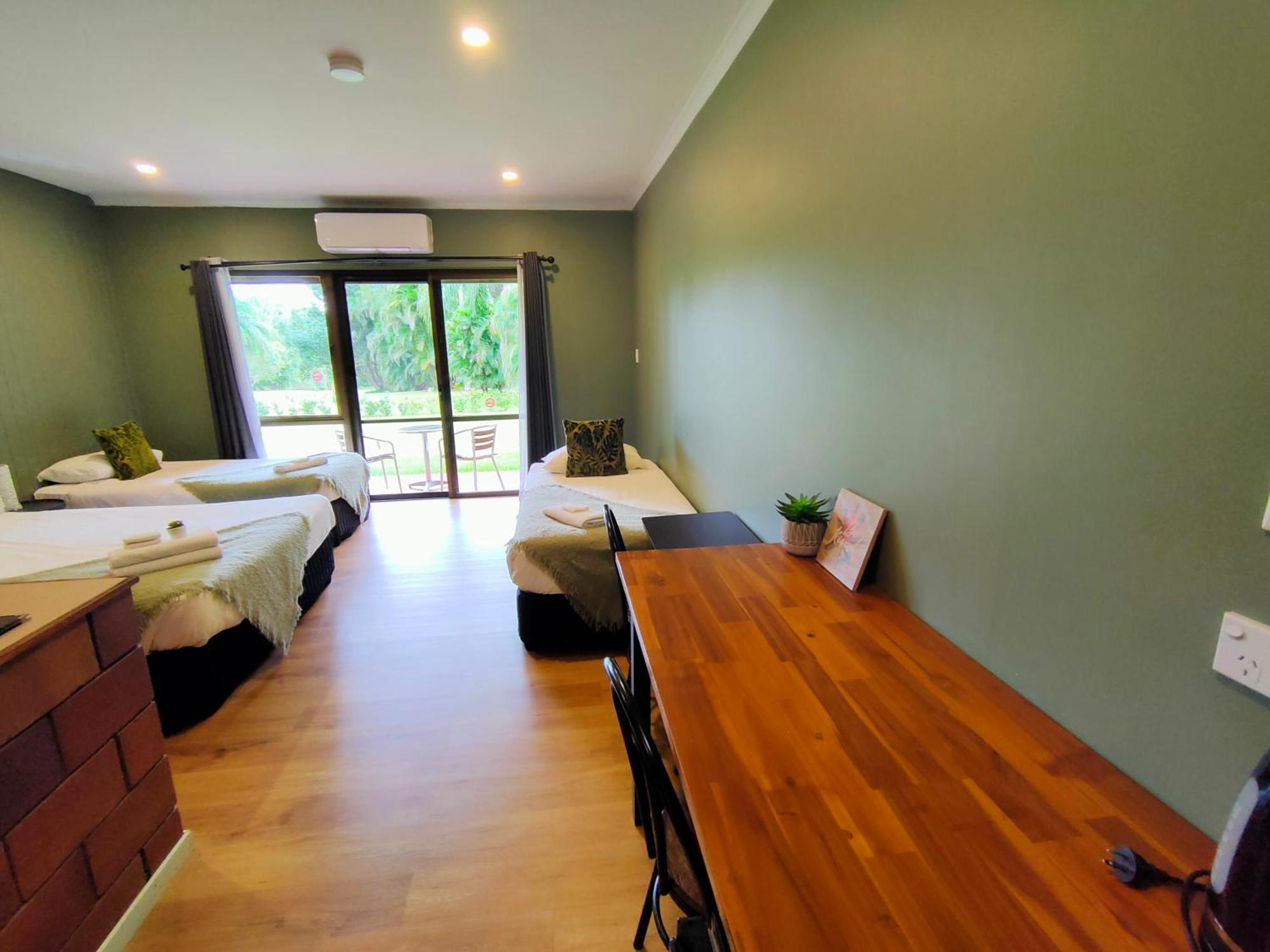 Malanda Lodge 외부 사진