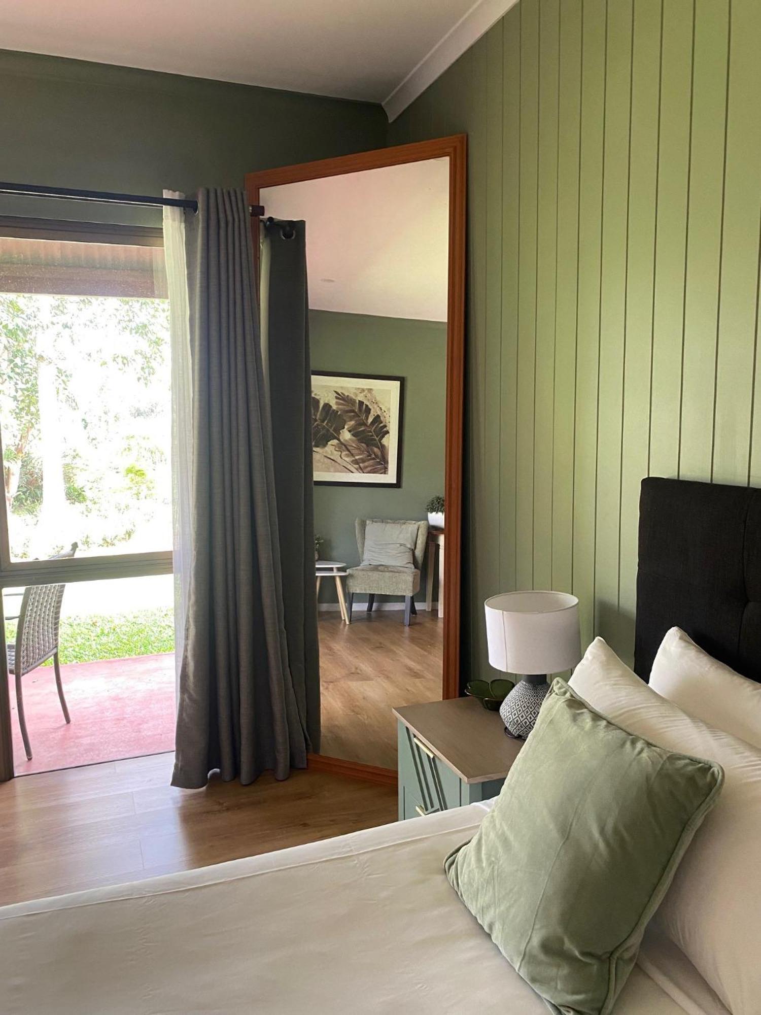 Malanda Lodge 외부 사진